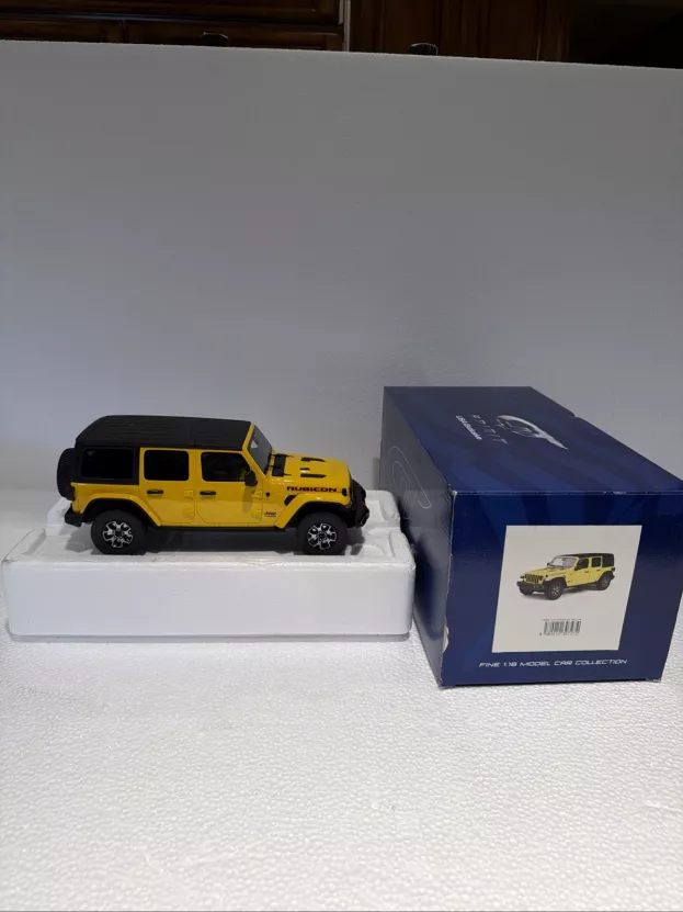 GT Spirit Jeep Wrangler Rubicon 2019 1:18 US026
