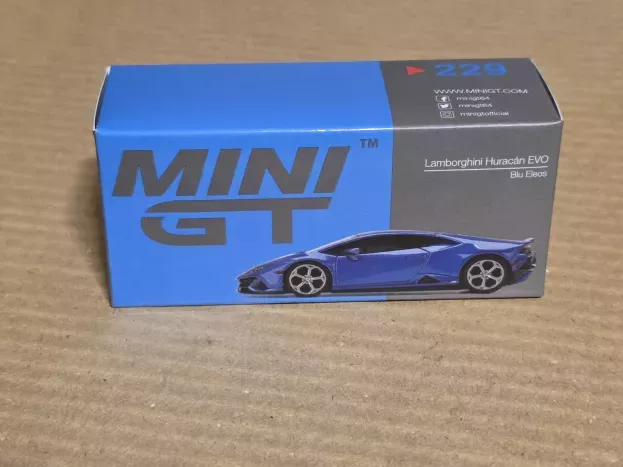 Mini-GT Lamborghini Huracan Evo Lhd 2018 1:64 MGT00229-L