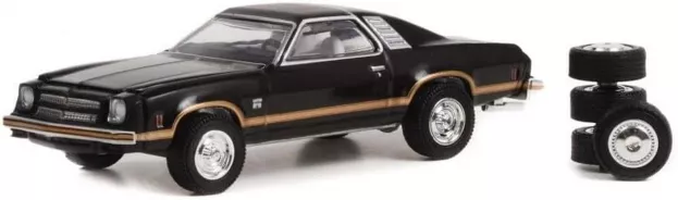 Greenlight Chevrolet Chevelle Laguna S3 With Spare Tires 1976 1:64 97130B