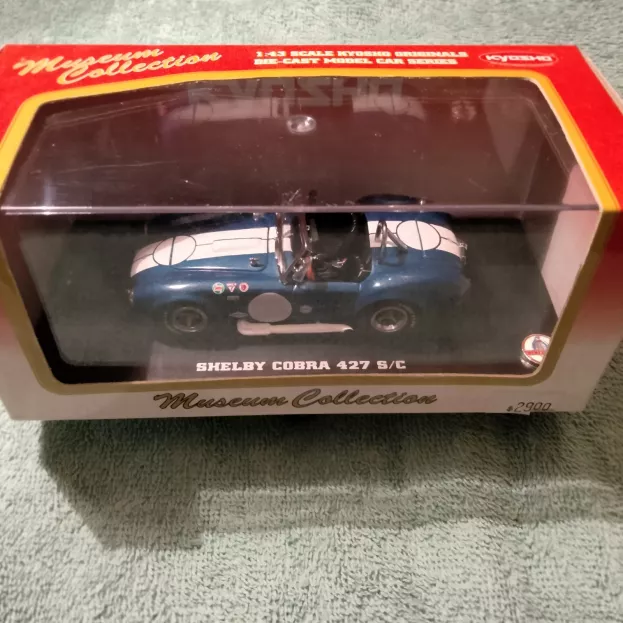 Kyosho Ford Shelby Cobra 427 S c Racing 1:43 03012A