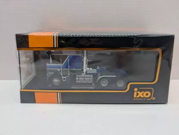 IXO Models Kenworth K100 Aerodyne Tractor Truck 3-assi 1976 1:43 TR045