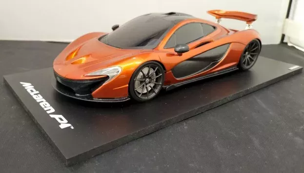 Truescale Mclaren P1 Mondial De L'automobile 2012 Race Mode 1:18 TSM131803