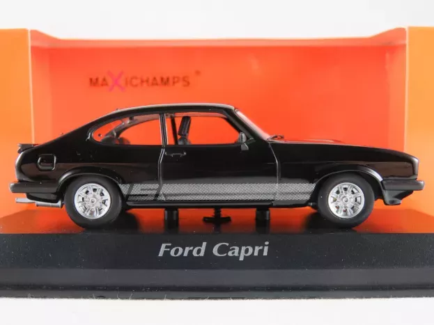Minichamps Ford Capri 1982 1:43 940082220