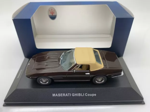 IXO Models Maserati Ghibli Spider 1:43 CLC053