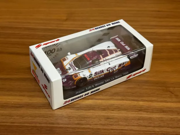 Spark Jaguar Xjr-9 7.0l V12 Team Tom Walkinshaw Racing N 2 Winner 24h Le Mans 1988 J.dumfries J.lammers A.wallace 1:43 43LM88