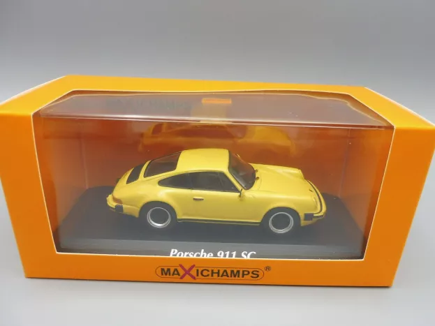 Minichamps Porsche 911 Sc Coupe 1979 1:43 940062025