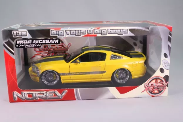 Norev Ford Mustang Cesam Parotech 2007 1:18 182700