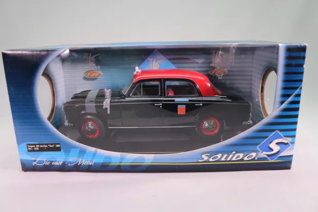 Solido Peugeot 403 Berline Taxi 1965 1:18 8194