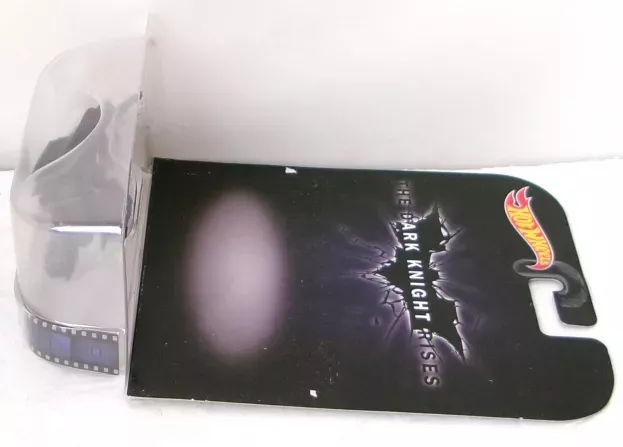 Hot Wheels Batman Batmobile Flying Vehicle The Dark Knight Rises 1:64 CFR19