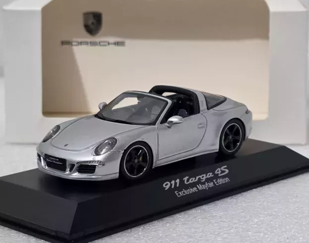 Spark Porsche 911 991 Targa 4s 2015 Exclusive Mayfair Edition 1:43 WAX02020007