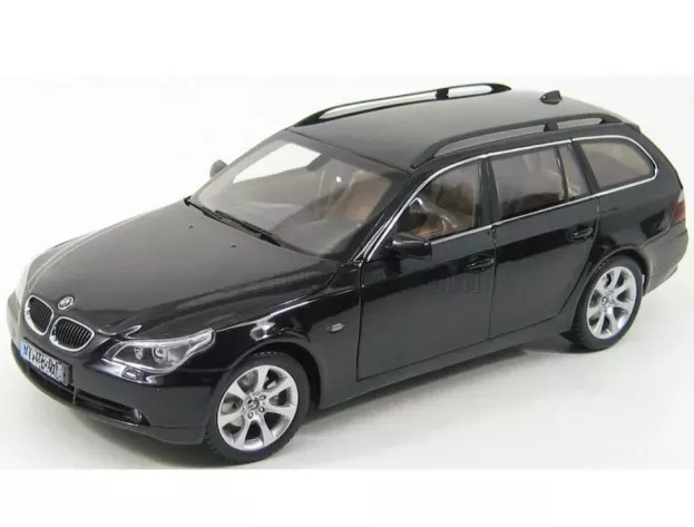 Kyosho BMW 5-Series Touring E61 Black Sapphire 1:18 80430308412