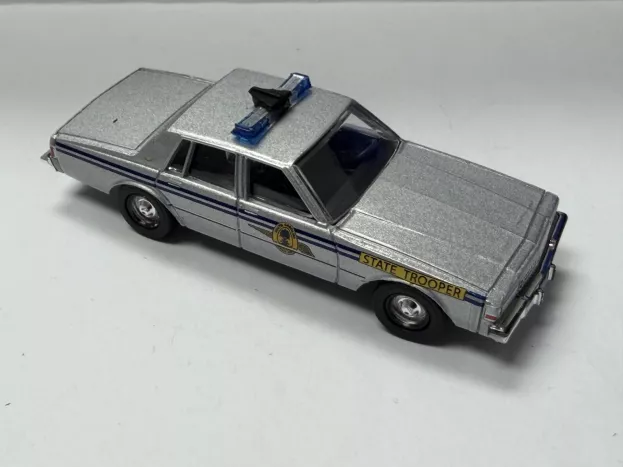Greenlight Chevrolet Caprice South Carolina Police 1990 1:64 43020B