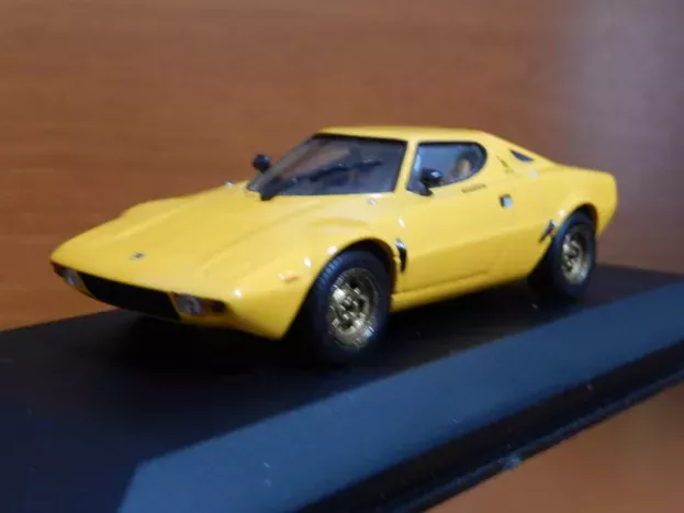 Minichamps Lancia Stratos 1974 1:43 125020