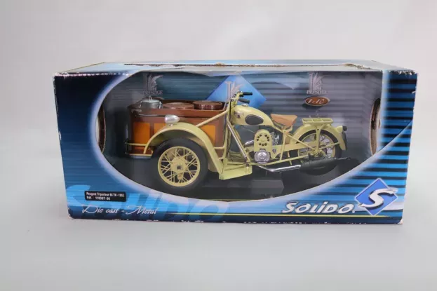 Solido Peugeot Triporteur 55tn 1952 1:10 118307