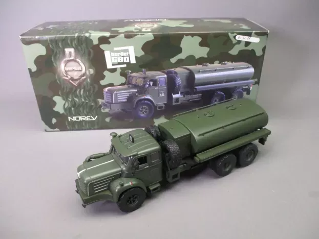 Norev Berliet Gbo 15 6x4 Hc Citerne Coder 1:43 690041