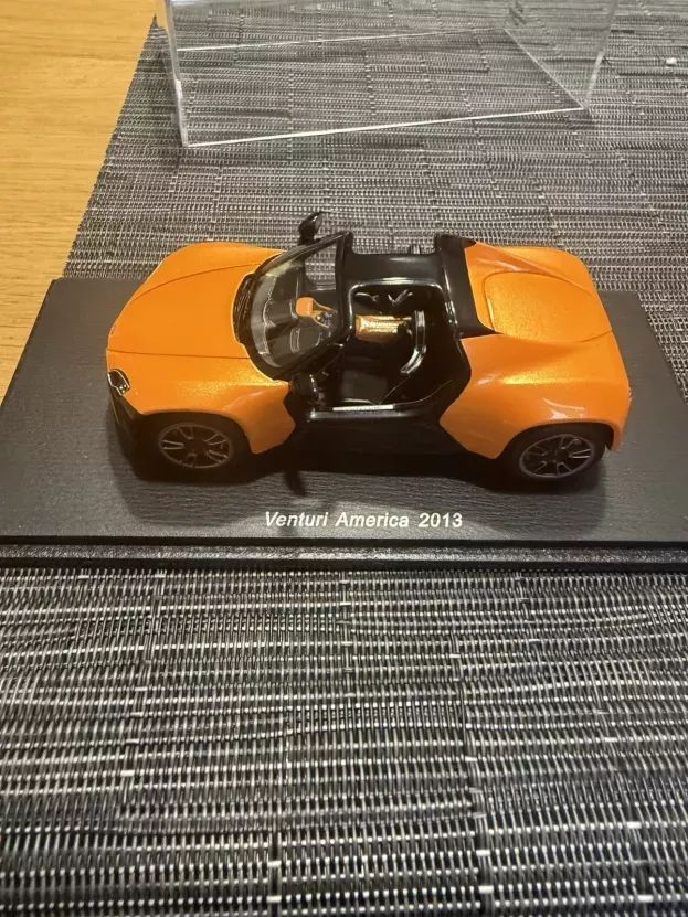 Spark Venturi America 2013 1:43 S2248