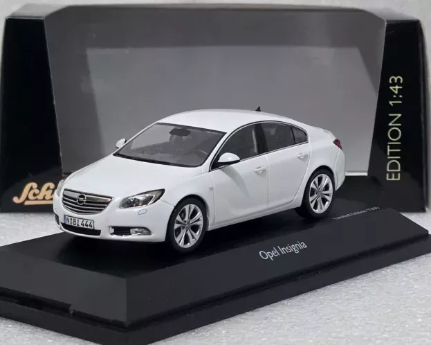 Schuco Opel Insignia 2009 1:43 7267