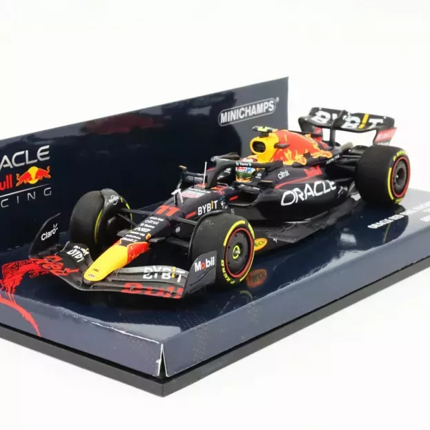 Minichamps Red Bull F1 Rb18 Team Oracle Red Bull Racing N 11 3rd Abu Dhabi Gp 2022 Sergio Perez 1:43 417222211