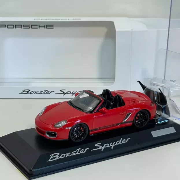 Minichamps Porsche Boxster 981 Spider 2012 1:43 PD04311007