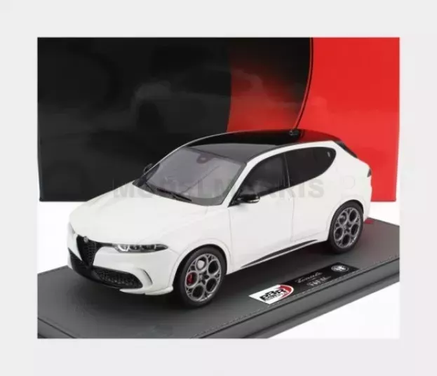 BBR Alfa Romeo Tonale Tributo Black Roof 2023 Con Vetrina With Showcase 1:18 BBRC1858C-VET