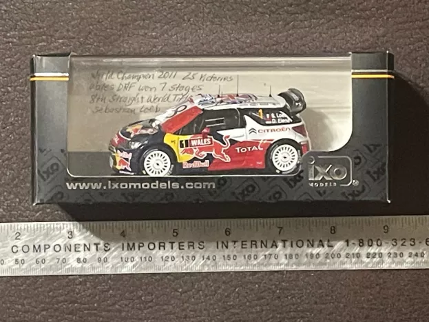IXO Models Citroen Ds3 Wrc Red Bull N 1 Rally Wales Gb 2011 S.loeb D.elena french Flag 1:43 RAM464B