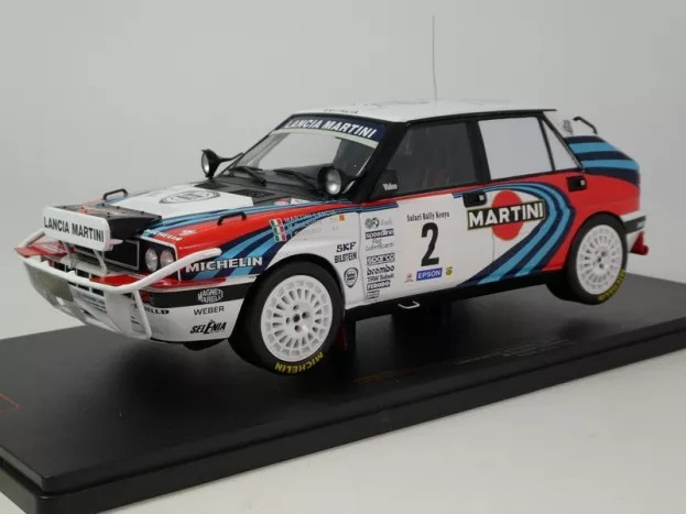 IXO Models Lancia Delta Integrale 16v Martini night Version N 2 Rally Safari 1990 Miki Biasion Tiziano Siviero 1:18 18RMC139A.22