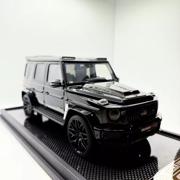 Motorhelix Mercedes G-class G63 6.0 Biturbo 800 Brabus 789 Cv 2019 1:18 MH020GB