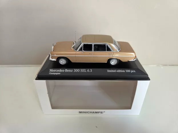 Minichamps Mercedes S-class 300sel 6.3 w109 1968 1:43 943039104