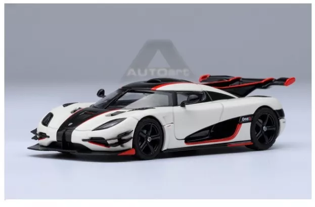 AUTOart Koenigsegg 1 One 2014 1:64 20041
