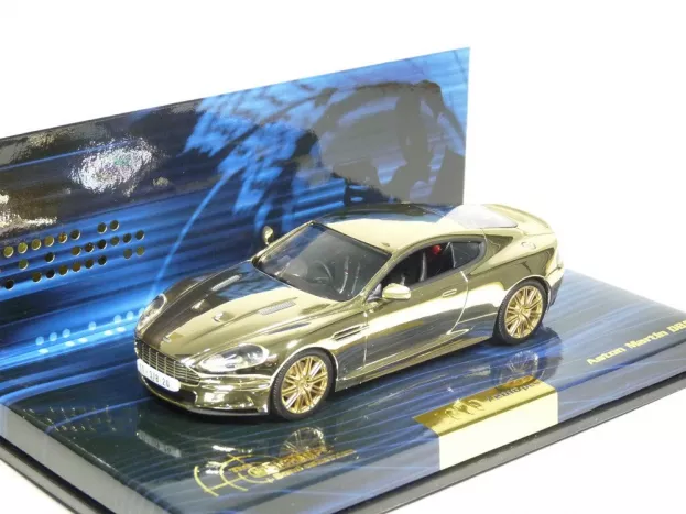 Minichamps Aston Martin Dbs 007 James Bond Casino Royale Gold Plated 1:43 436137621