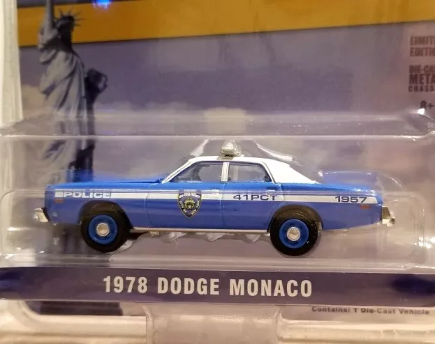 Greenlight Dodge Monaco New York City Police Department 1978 1:64 30292