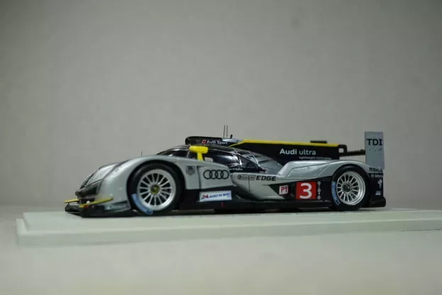 Spark Audi R18 Tdi N 3 5th 24h Le Mans 2011 D.capello T.kristinsen A.mcnish 1:43 S2517