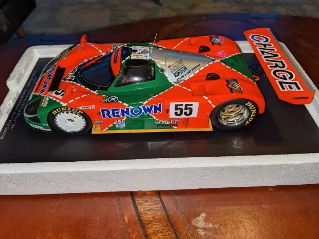 Spark Mazda 787b 2.6l Team Mazdaspeed Co. Ltd. N 55 Winner 24h Le Mans 1991 Bertrand Gachot Johnny Herbert Volker Weidler Con Vetrina With Showcase 1:18 18LM91