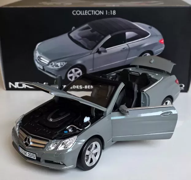 Norev Mercedes E-class 500e Cabriolet 2010 1:18 183541