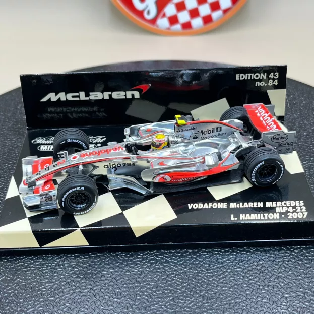 Minichamps Mclaren F1 Mp4 22 Mercedes N 2 Season 2007 Lewis Hamilton 1:43 530074302