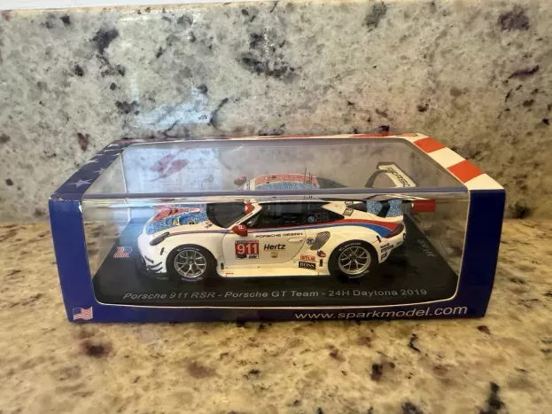 Spark Porsche 911 991 Rsr Team Porsche Gt N 911 24h Daytona 2019 P.pilet N.tandy F.makowiecki 1:43 US073