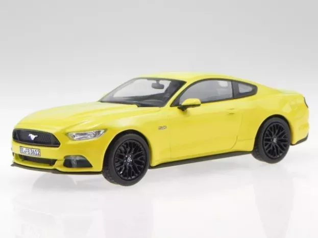 Norev Ford Mustang Fastback 2015 1:43 270554