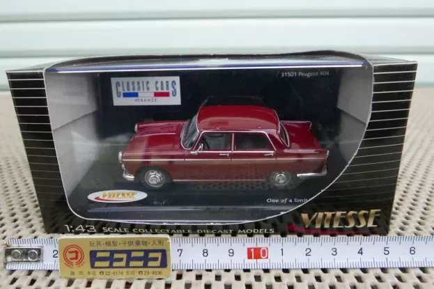 Vitesse Peugeot 404 1:43 31501