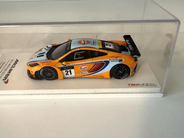 Truescale Mclaren Mp4-12c Gt3 Gulf United Autosport N 21 3rd Gp Macau 2011 Danny Watts 1:43 TSM124376