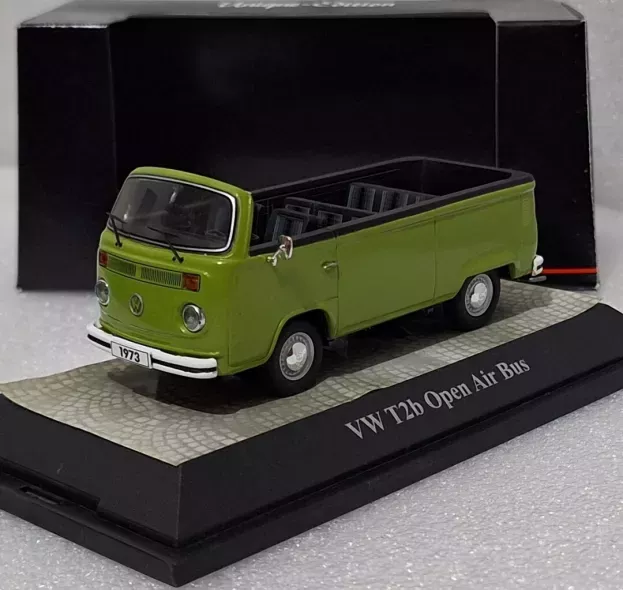 Premium Classixxs Volkswagen T2b Minibus Open Air Bus 1967 1:43 18400