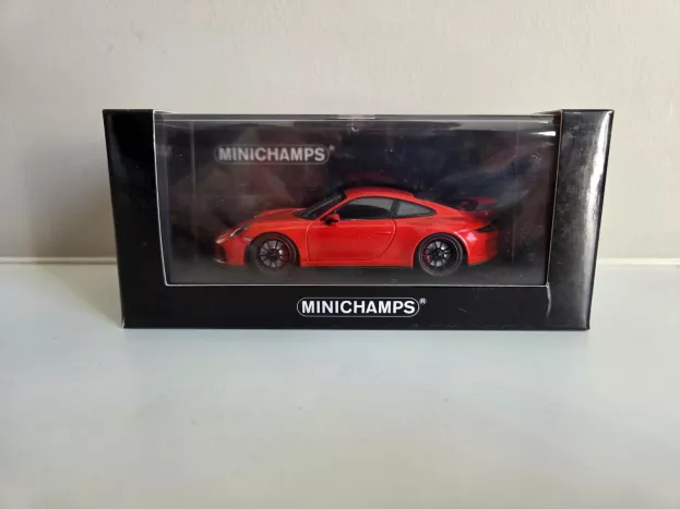 Minichamps Porsche 911 991 Gt3 Coupe 2017 1:43 410066024