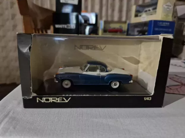 Norev Borgward Isabella Coupe 1:43 820016