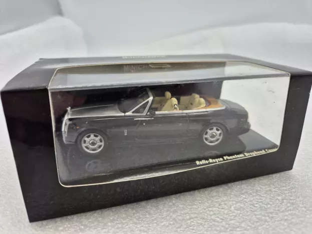 Minichamps Rolls Royce Drophead Coupe 2007 1:43 436134730