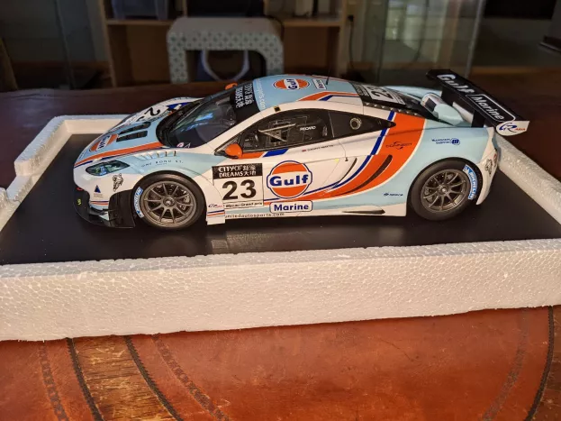 Truescale Mclaren Mp4-12c Gt3 Team Gulf N 23 Gp Macau Cup 2012 D.watts 1:18 TSM131813R