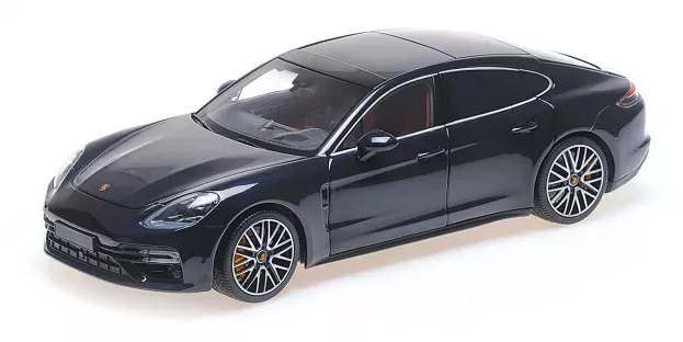 Minichamps Porsche Panamera Turbo S 2020 1:18 113061075