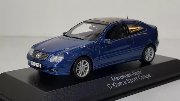 Minichamps Mercedes C-class Sportcoupe Kompressor 2002 1:43 B66961915