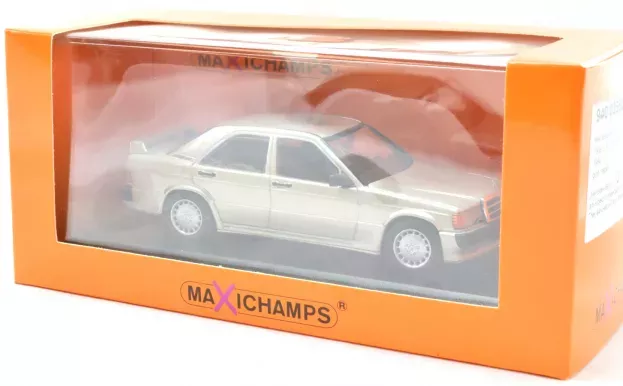 Minichamps Mercedes 190e 2.3 16v w201 1984 1:43 940035600