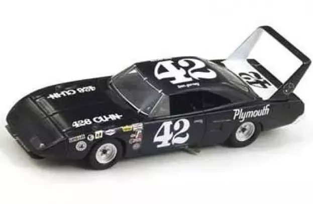 Spark Plymouth Superbird 426 C.i. N 42 Riverside 1970 Dan Gurney 1:43 S3596