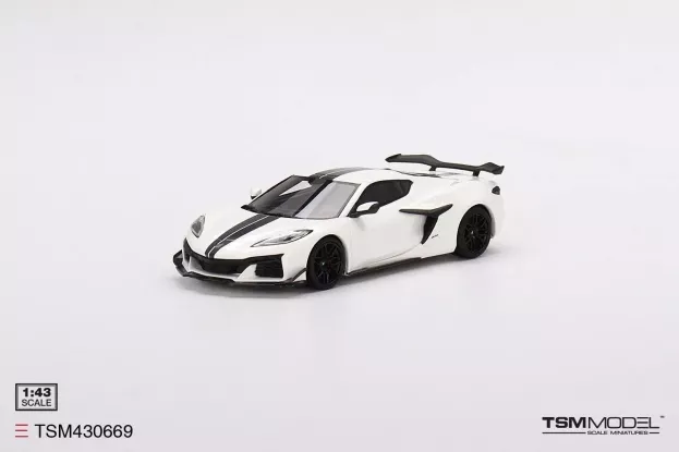 Truescale Chevrolet Corvette Z06 Coupe 2023 1:43 TSM430669