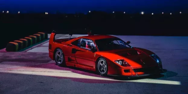 Kyosho Ferrari F40 Competizione 1989 1:12 08602CR